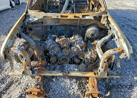 2013 Ford Expedition El Limited z USA, uszkodzony, nr VIN 1FMJK2A5XDEF54641